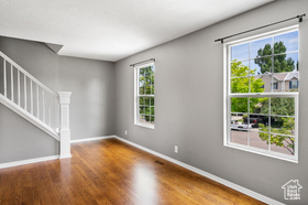 Photo 5 for 450 W Argyll Ct