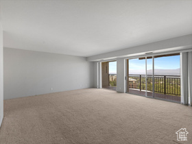 Photo 6 for 875 S Donner Way #1402