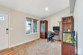 Photo 4 for 4521 S Tarlton Cir