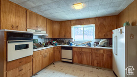 Photo 4 for 105 D St