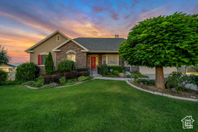 Photo 2 for 9157 N Canyon Heights Dr