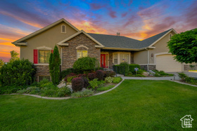 Photo 1 for 9157 N Canyon Heights Dr