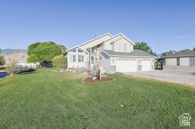 Photo 2 for 3732 N Campbell Rd