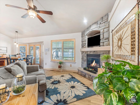 Photo 4 for 14478 S Sun Bloom Ln