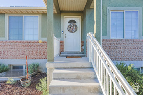 Photo 2 for 2692 W Rim Rock Dr #910