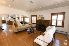Photo 4 for 2605 Van Buren Ave