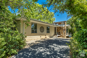 Photo 2 for 2342 E Combe Rd