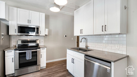 Photo 4 for 327 E Coatsville Ave