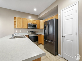 Photo 3 for 7908 S Cold Stone Ln