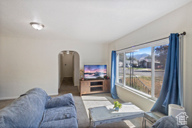 Photo 6 for 141 N Pinehurst
