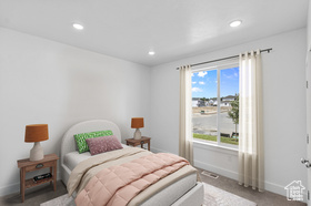 Photo 6 for 208 E 610 North