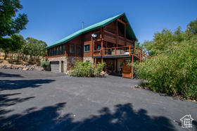Photo 2 for 15173 S Rose Canyon Rd