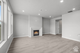Photo 4 for 1084 W Audrey Ln #20