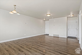 Photo 4 for 683 W Saratoga Chase Dr