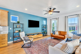 Photo 4 for 6468 W Sunrise Field Dr