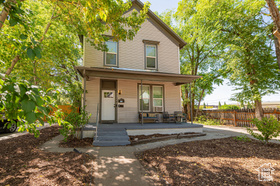 Photo 2 for 2531 Orchard Ave