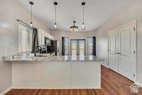Photo 4 for 13528 S Venicia Way #11