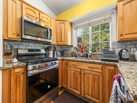 Photo 5 for 2273 N 1060 East