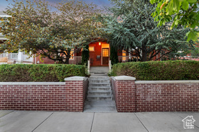 Photo 6 for 219 E 8th Ave