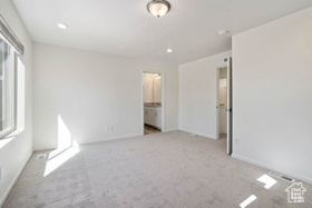Photo 3 for 328 N Broadway Dr #1020