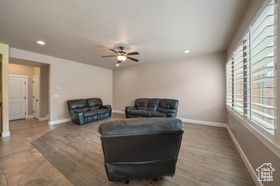 Photo 5 for 1244 N Willowbrook Ln