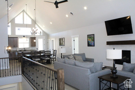 Photo 3 for 1036 W Chads Rd