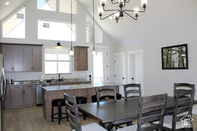 Photo 5 for 1036 W Chads Rd