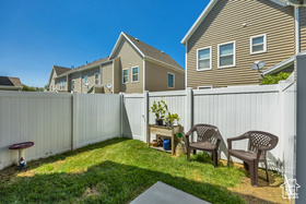 Photo 4 for 176 W Finlay Dr