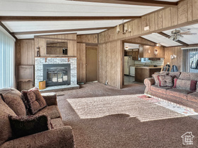 Photo 4 for 1055 N St Rd 10