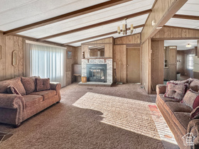 Photo 5 for 1055 N St Rd 10
