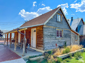 1250 E 200 N MLS #2102867