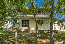 Photo 2 for 2177 S Bonnieview Dr