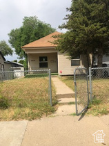 Photo 2 for 2017 S Jackson Ave
