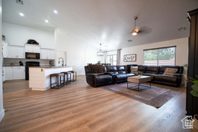 Photo 5 for 4045 S Carisa Dr