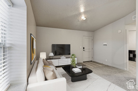 Photo 4 for 1167 E Telegraph St #B305