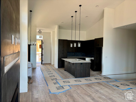 Photo 6 for 4781 E Howe Dr #240