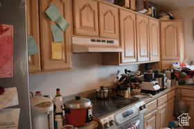 Photo 5 for 8927 Pineview Dr