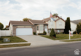 Photo 2 for 1636 W Plum Creek Dr