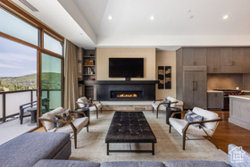Photo 3 for 2290 E Deer Valley Dr #4030