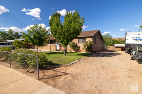 Photo 2 for 491 Mountain View Dr