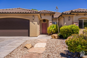 Photo 3 for 522 N La Ruta Dr