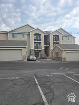 Photo 1 for 106 W Spring Hill Way