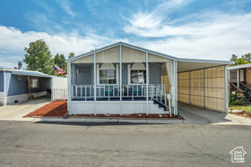 Photo 2 for 1101 W Barberry Dr