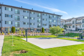 Photo 2 for 1081 W 993 North #202