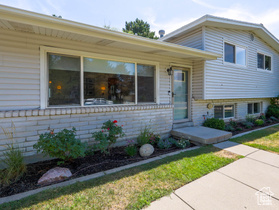 Photo 2 for 9257 S Quail Hollow Dr