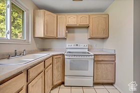 Photo 5 for 841 E Newbold Cir