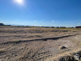 211 N 1300 E MLS #2103391