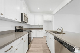 Photo 6 for 12657 S High View Ln #125