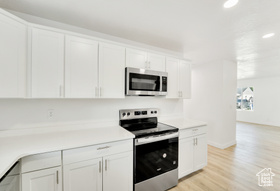 Photo 6 for 878 E Elgin Ave