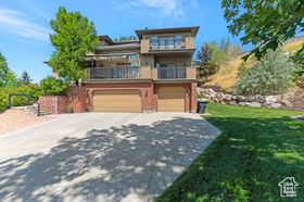 Photo 2 for 3975 S Monarch Dr